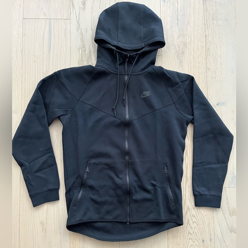 NIKE black sweatshirt hoodie size M